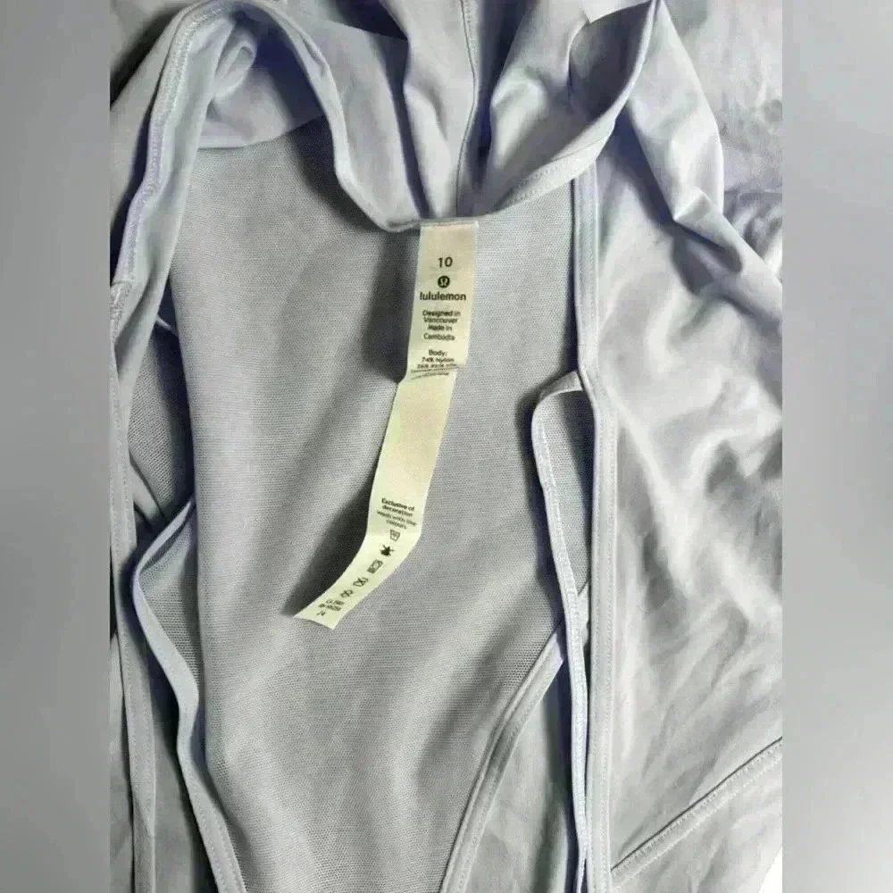 lululemon Shear Lightness Tank Serene Blue Size 10 NWT